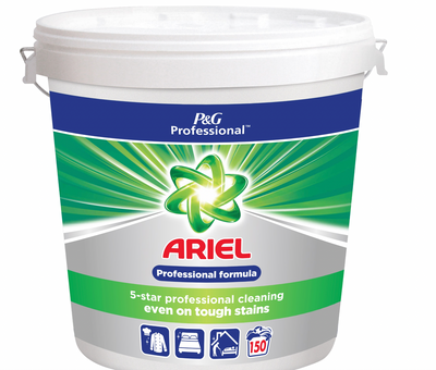 Lessive en poudre professionnelle Ariel - 10kg : Une solution de nettoyage efficace pour les professionnels de l'hôtellerie et de la restauration, disponible sur Covr dans la gamme Lessive