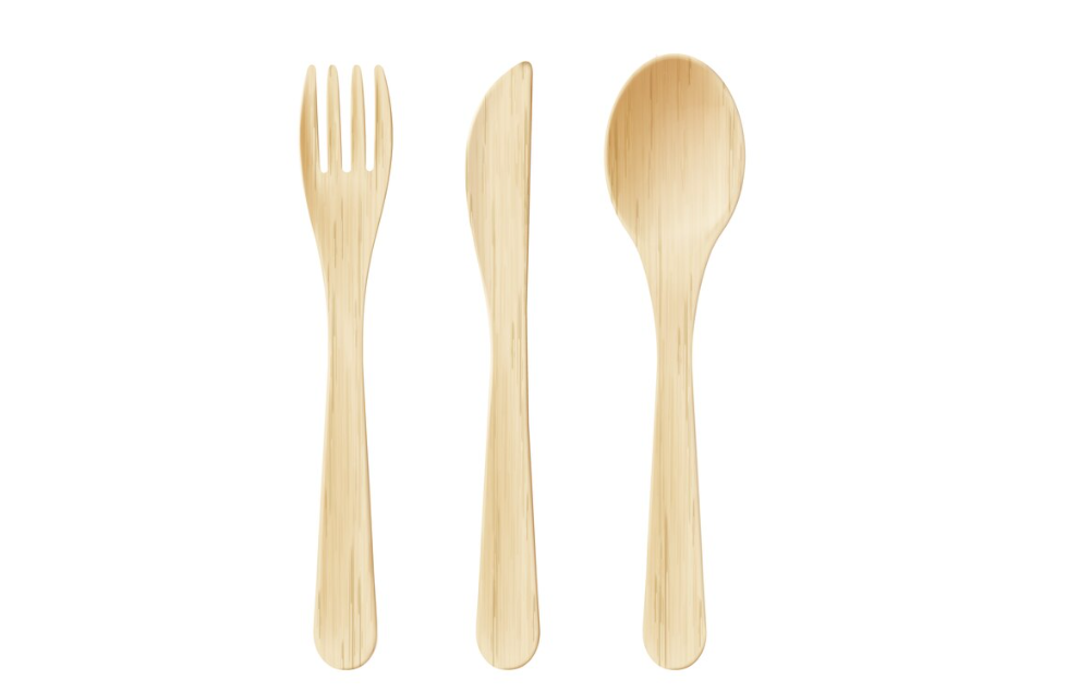 DIfférences entre les couverts en bois et les couverts en bambou