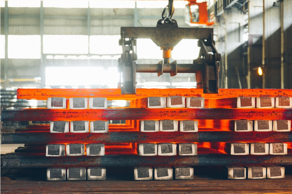 Comment sont fabriqués les couverts en inox ?