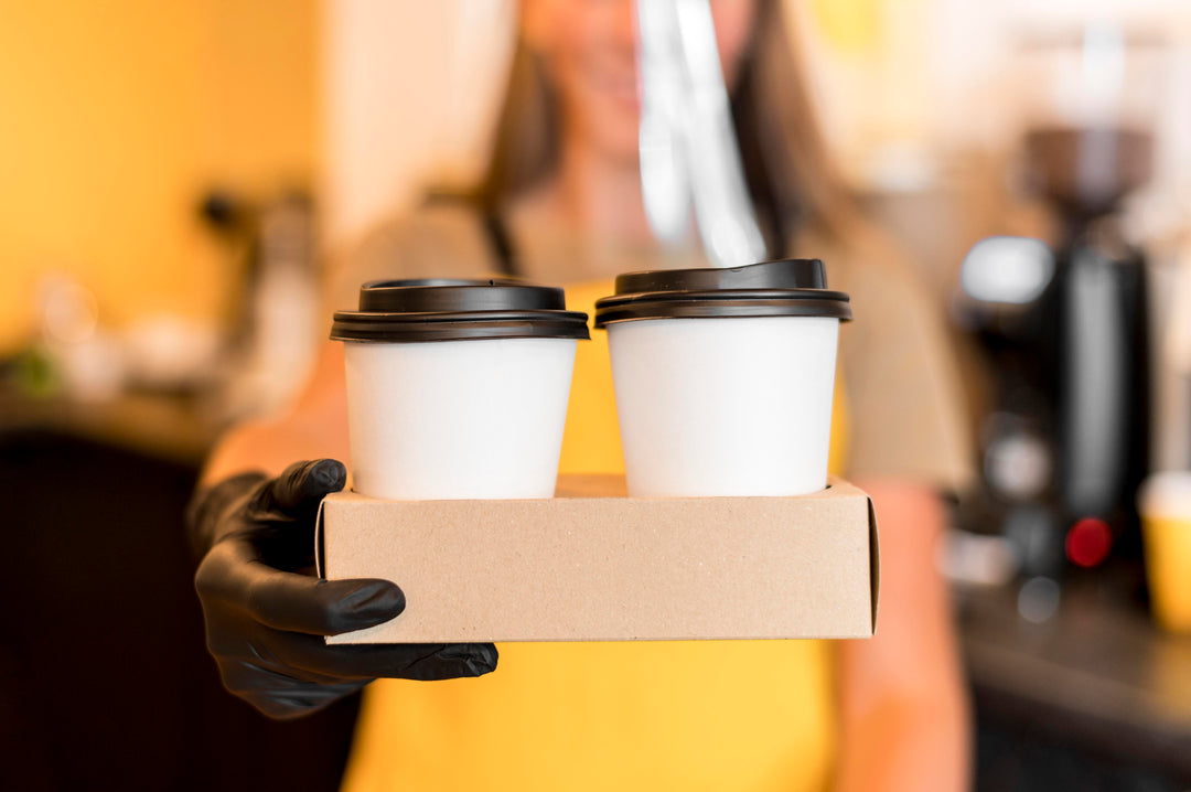 Découvrez les portes-gobelets en carton Covr - Une solution écologique et pratique pour vos événements