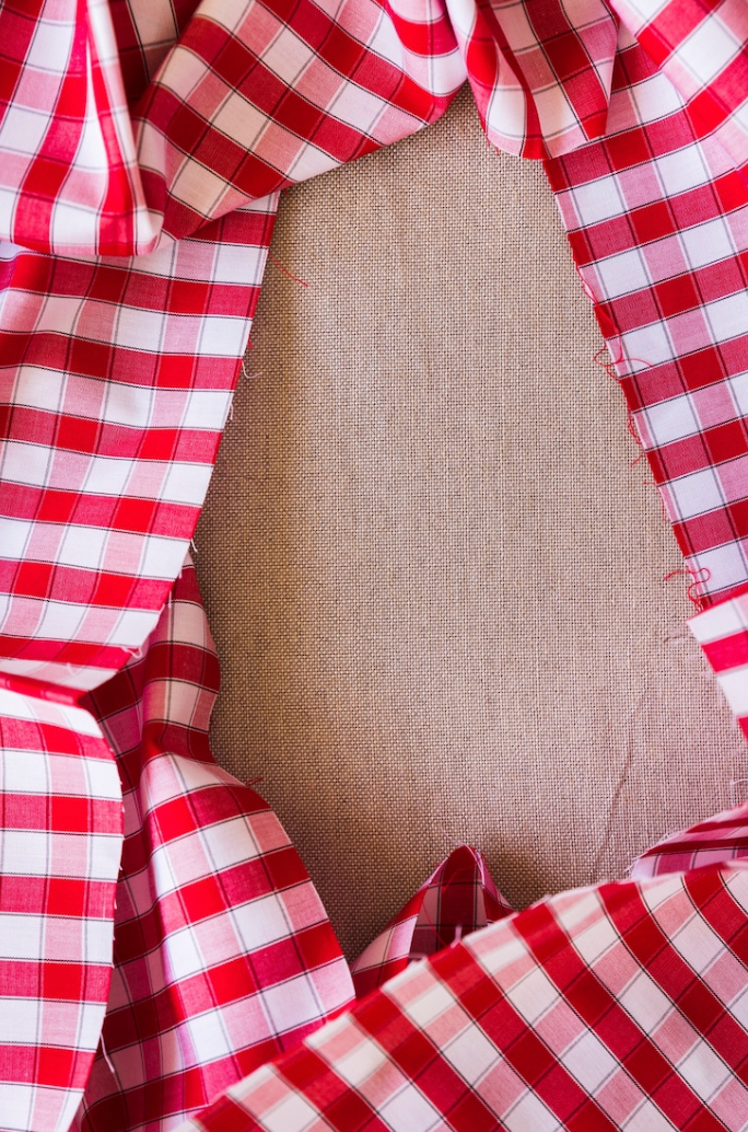 Fournisseur de nappe en papier