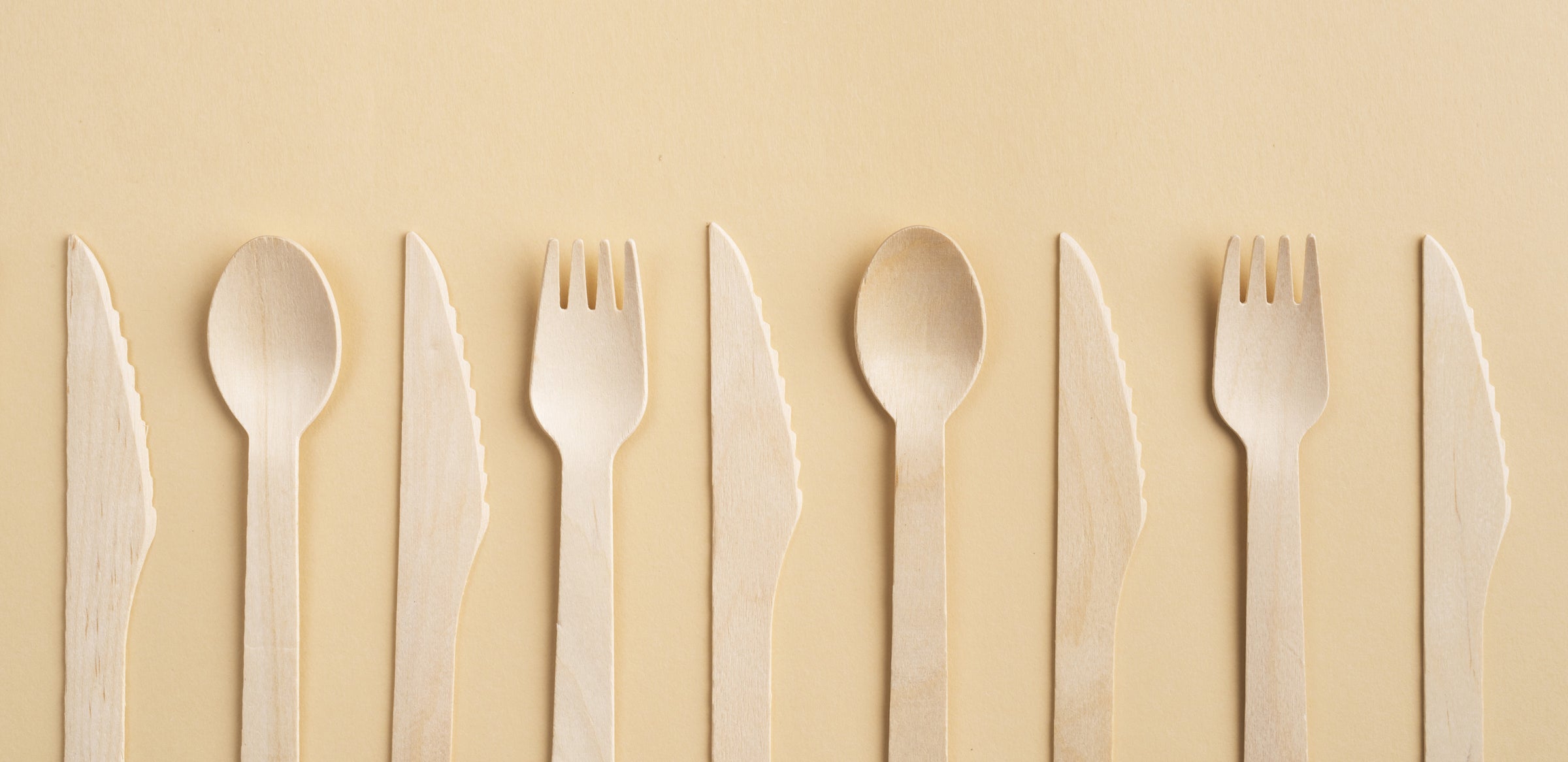 Fournisseur de couverts en bois